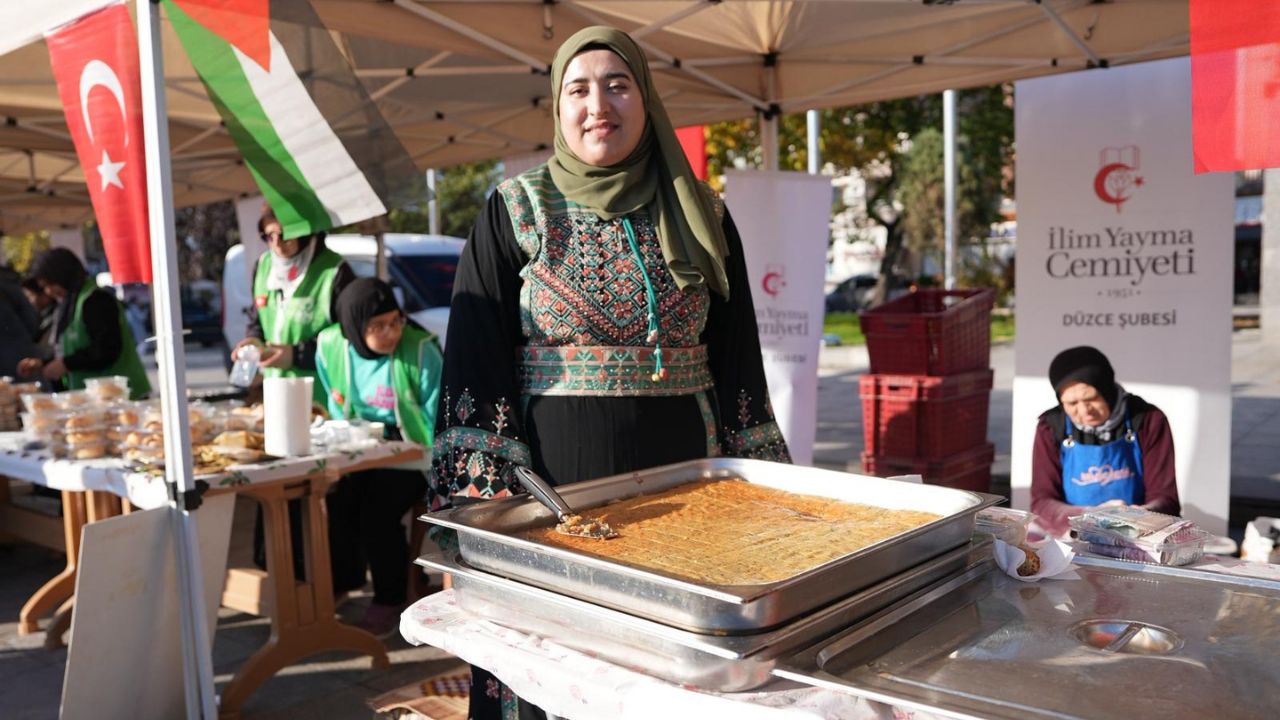 Düzce Halkı Filistin İçin Tek Yürek Oldu