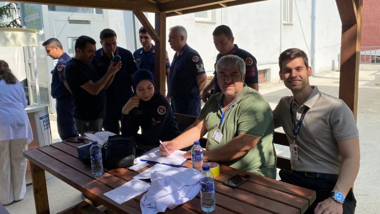 AKÇAKOCA'DA JANDARMA PERSONELİNE SAĞLIK TARAMASI VE FARKINDALIK EĞİTİMİ