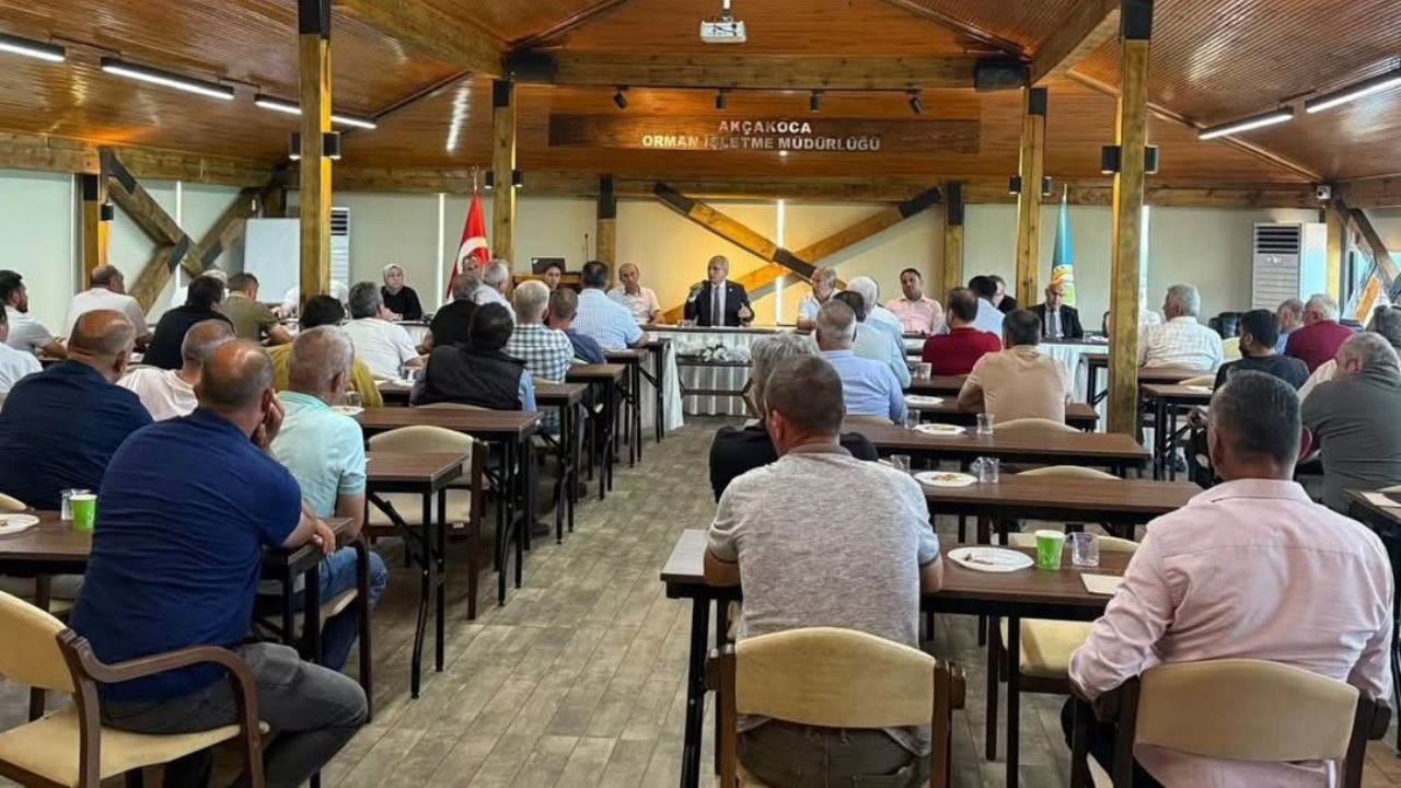 AKÇAKOCA'DA KÖYLERİN ALTYAPI SORUNLARI MASAYA YATIRILDI
