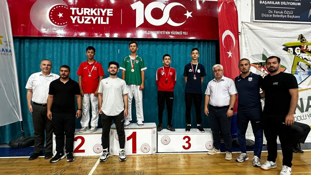 Analig Karate Grup Müsabakalarında İkinci Gün Tamamlandı