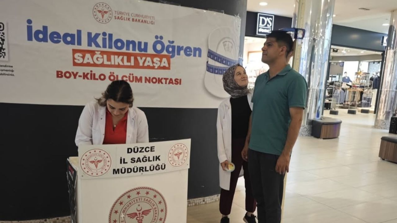 AVM'DE BOY-KİLO ÖLÇÜMÜYLE SAĞLIK TARAMASI