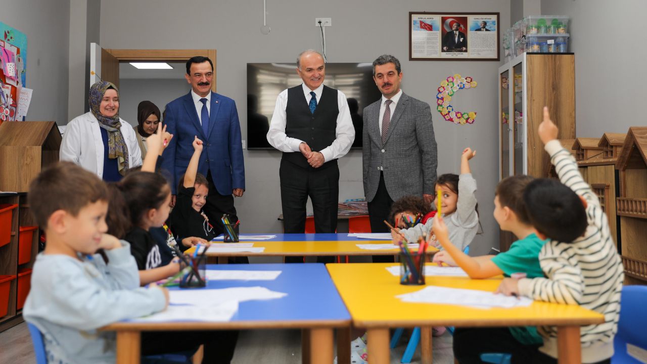 Başkan Özlü'den Müftülük ve Kur'an Kursu Ziyareti