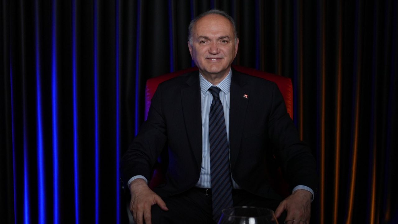 Başkan Özlü 