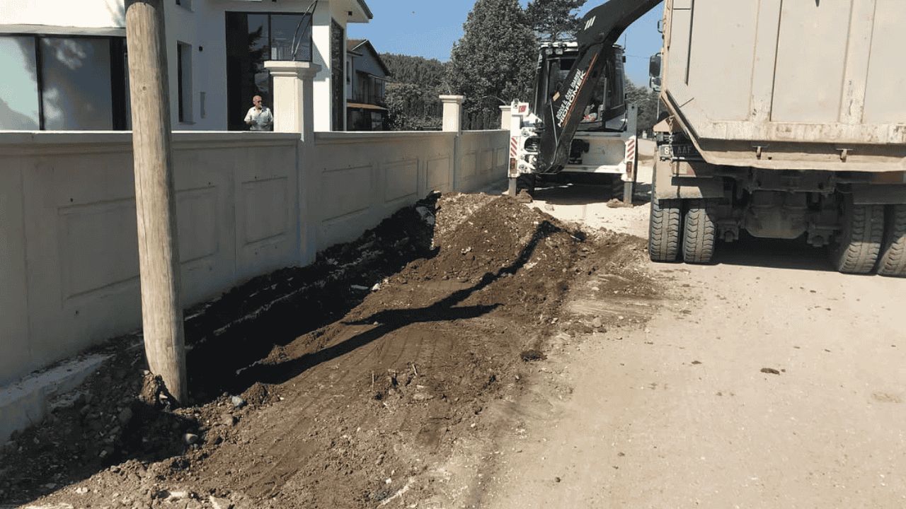 BATAKLIÇİFTLİK KÖYÜ'NDE ASFALT ALTYAPI ÇALIŞMALARI HIZLA SÜRÜYOR