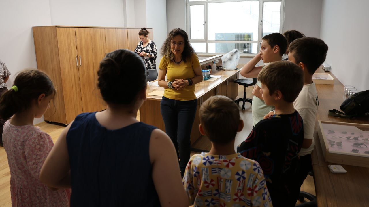 BİLSEM ÖĞRENCİLERİNDEN DÜZCE ÜNİVERSİTESİ'NDE BÖCEK KEŞFİ