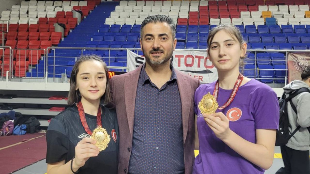 DAMLA NUR YILMAZ VE ÖYKÜ YAMAN TÜRKİYE ŞAMPİYONU