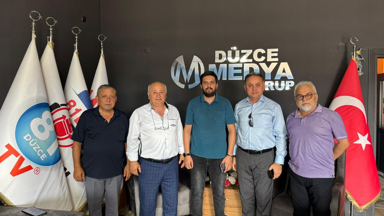 Demokrat Parti Düzce Yönetimi, Düzce Medya Grup'u Ziyaret Etti
