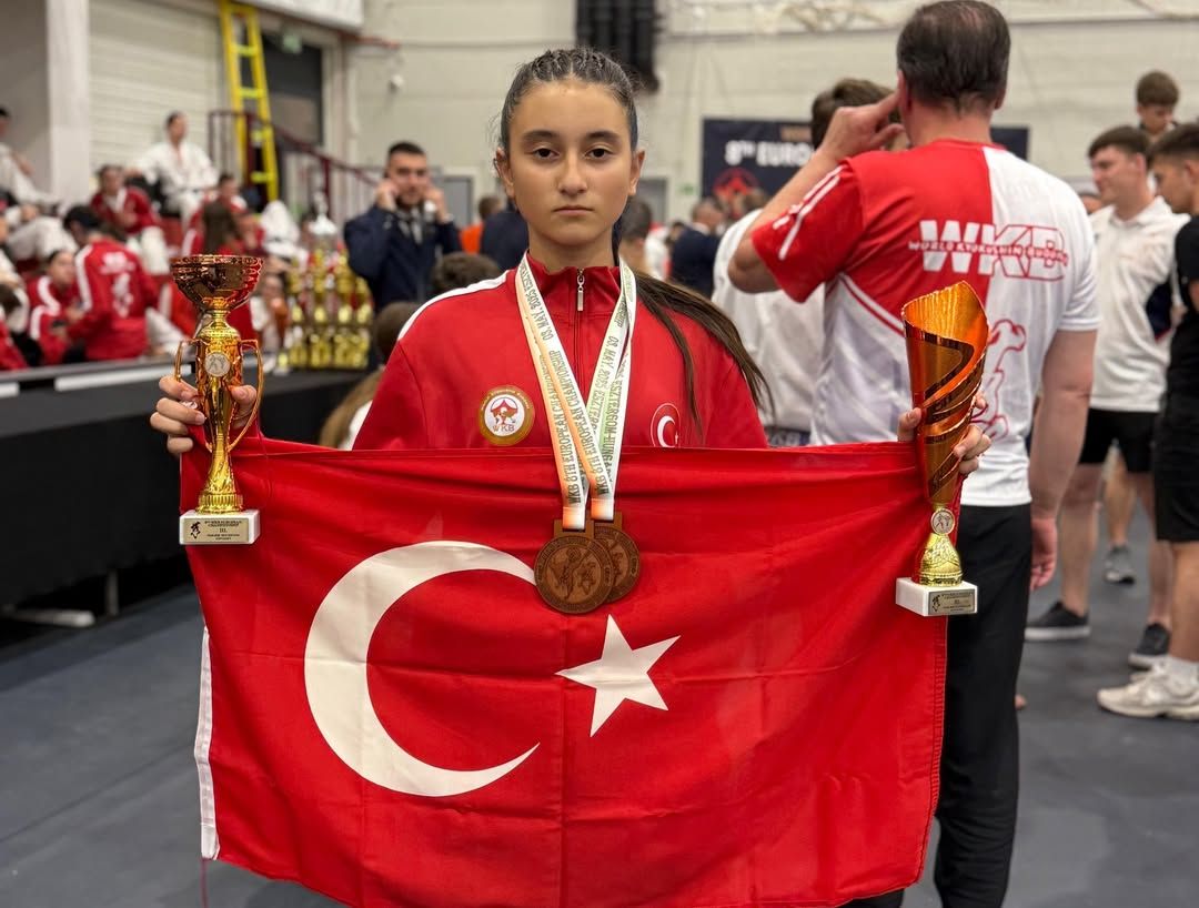 DURU YILMAZ'DAN AVRUPA ÜÇÜNCÜLÜĞÜ