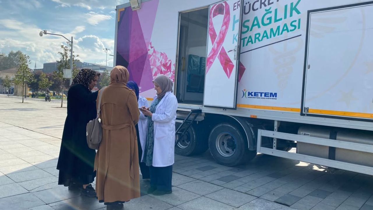 Düzce'de Meme Kanseri Farkındalığı İçin Ücretsiz Tarama Yapıldı