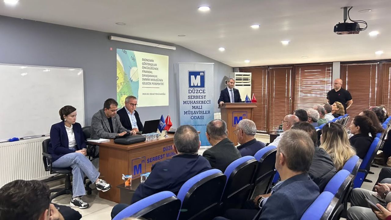 Düzce SMMMO'da ''KURGAN Sistemi ve Mesleki Sorumluluklar'' Semineri Düzenlendi
