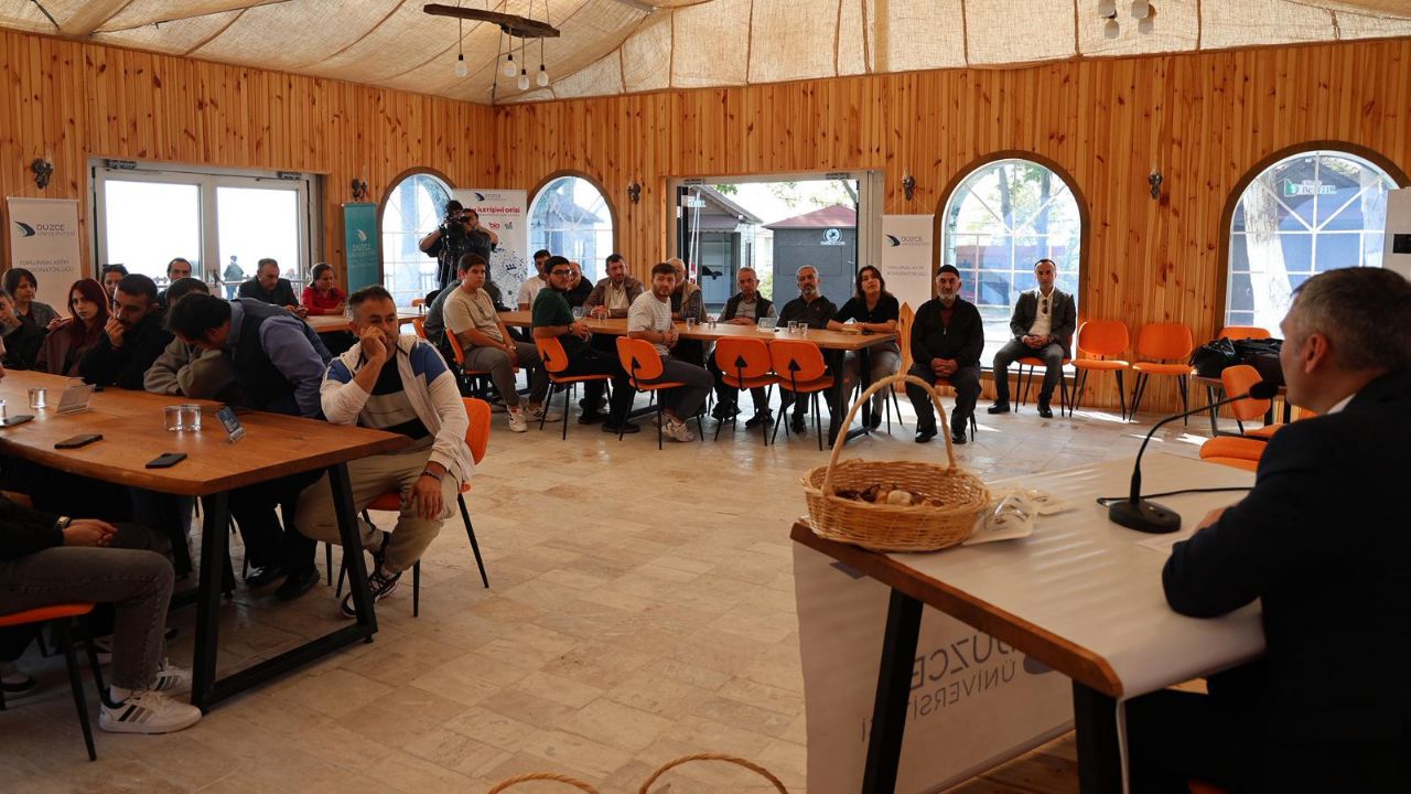 Düzce Üniversitesi Bilim Kafe Buluşmalarına Hız Kesmeden Devam Ediyor