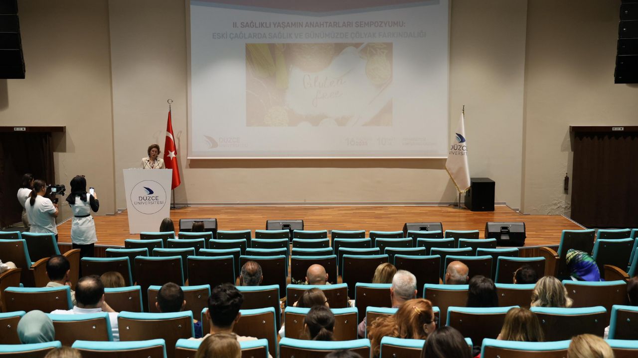 GLUTENSİZ YAŞAMA BİLİMSEL YAKLAŞIM ÇÖLYAK SEMPOZYUMU BÜYÜK İLGİ GÖRDÜ