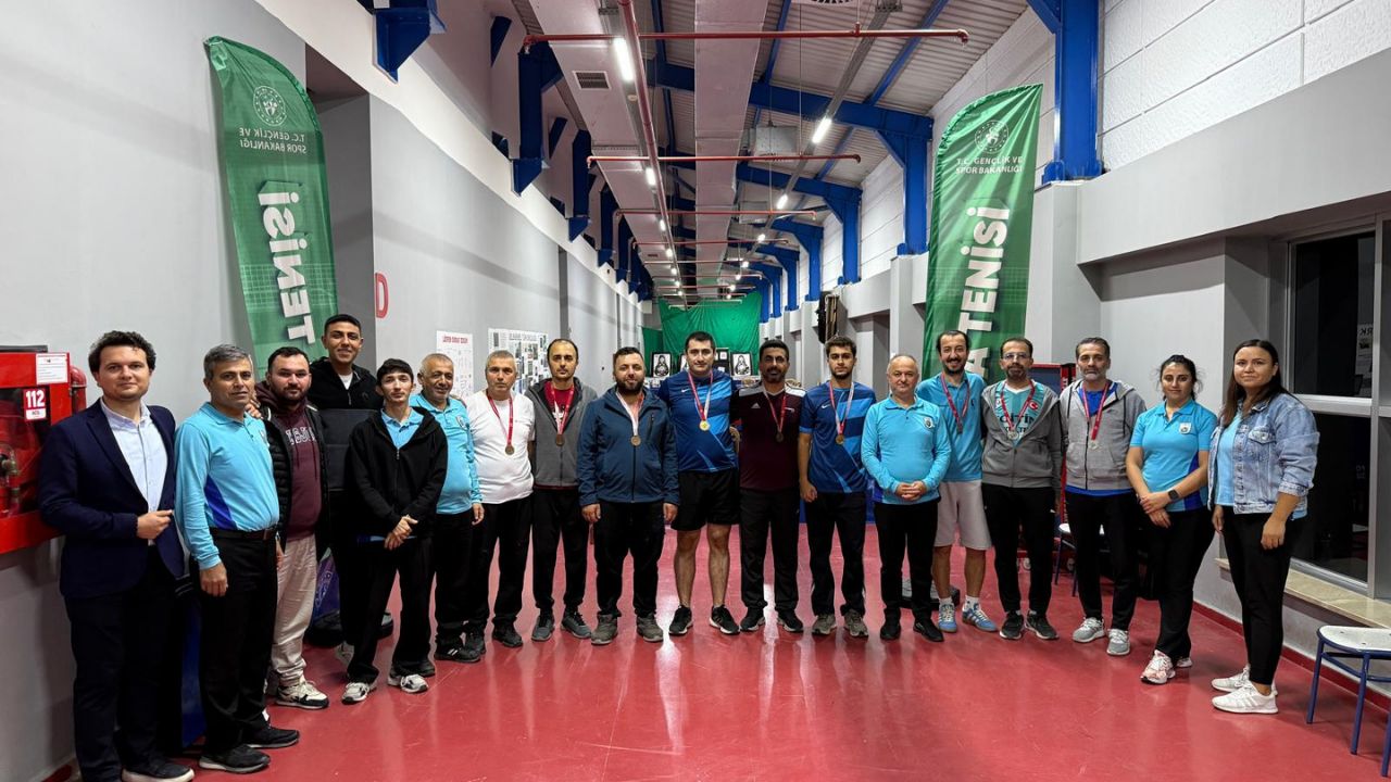 Kamu Spor Oyunları Masa Tenisi Müsabakaları Sona Erdi