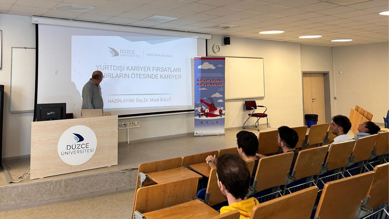 ''Kariyerin Sınırları Yok Yurt Dışında Kariyer Fırsatları'' Programı Gerçekleştirildi