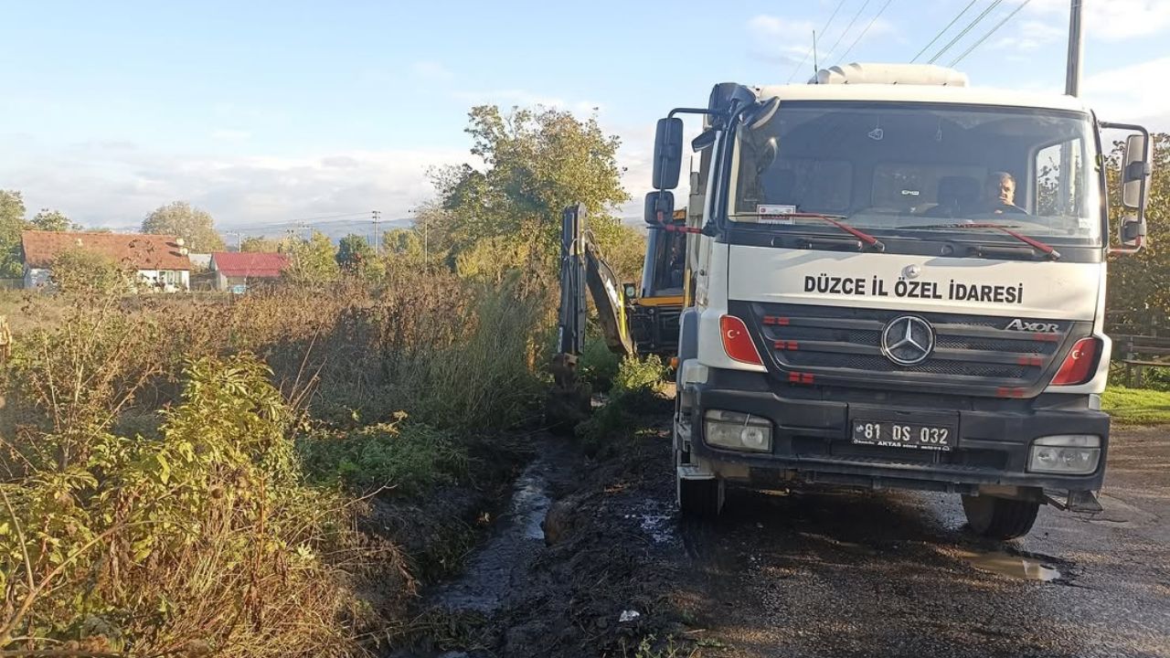 Kaynaşlı'da Altyapı Yatırımları Hız Kesmeden Devam Ediyor