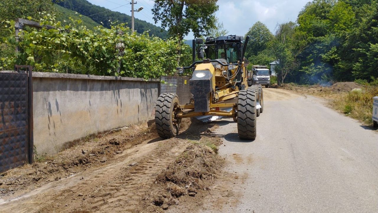 MISIRLIK KÖYÜ'NDE V KANAL TEMİZLİĞİ TAMAMLANDI