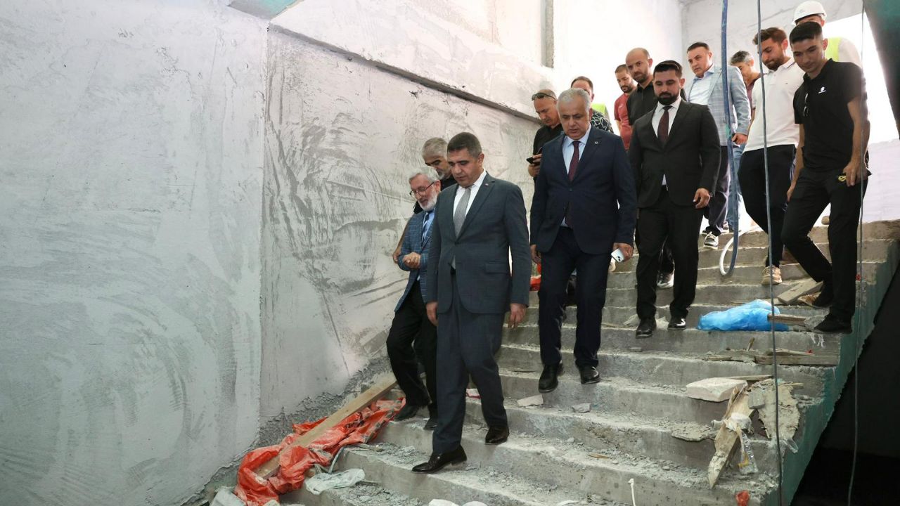 Şehidin Adı Bu Okulda Yaşayacak; Vali Aslan Sahada