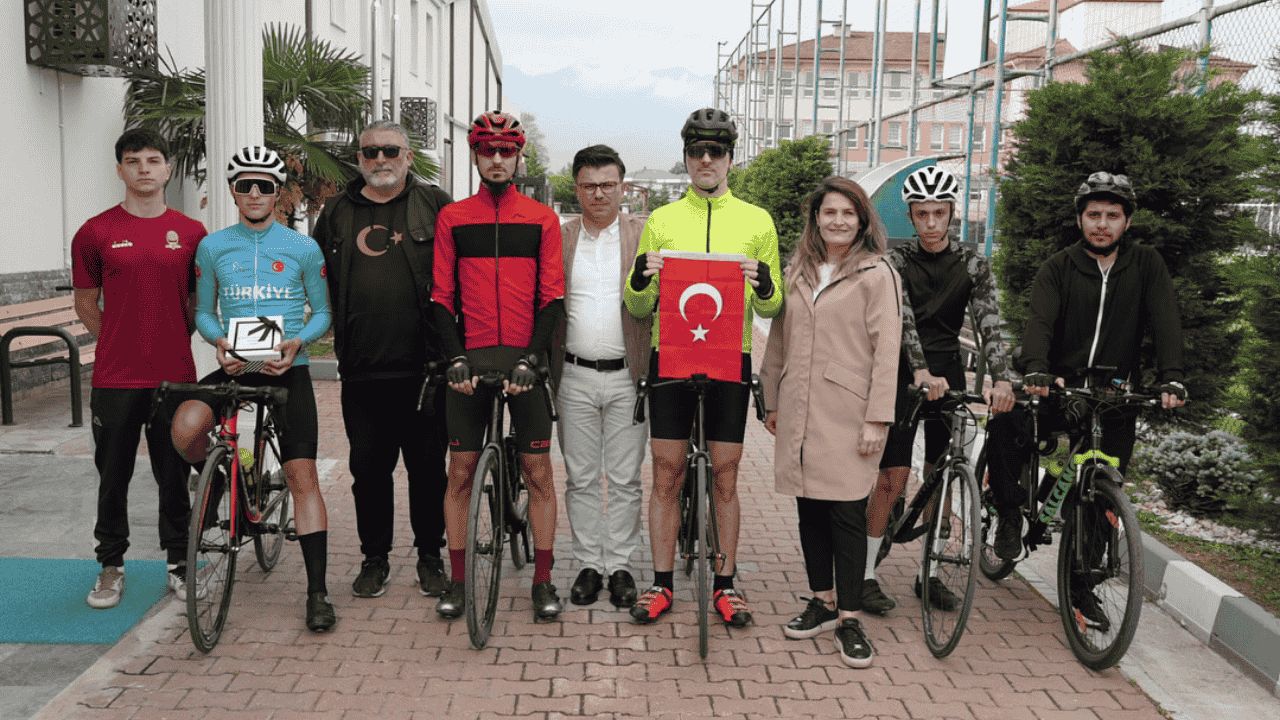 SELANİK'TEN GELEN BAYRAK VE TOPRAK DÜZCE'YE ULAŞTI