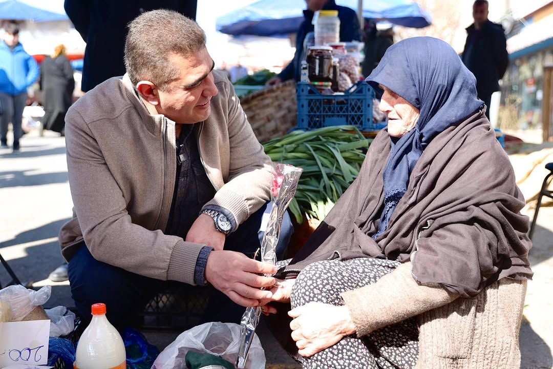 VALİ SELÇUK ASLAN'DAN EMEKÇİ KADINLARA ANLAMLI DESTEK