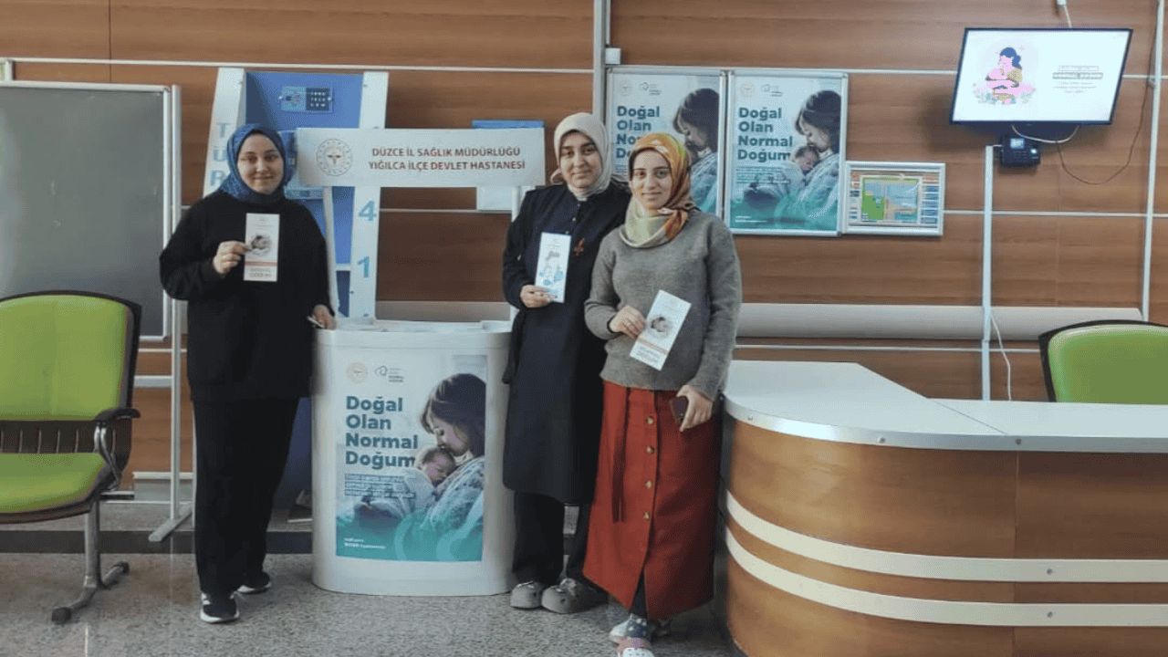YIĞILCA'DA ''DOĞAL OLAN NORMAL DOĞUM'' STANDIYLA ANNE ADAYLARINA FARKINDALIK