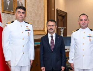 Görev Yerleri Değişen Sahil Güvenlik Komutanlarından Vali Aktaş’a Ziyaret