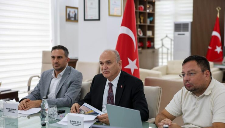 Başkan Özlü’den Mobilya Kent Mesajı: “Geleceği Tasarlıyoruz”